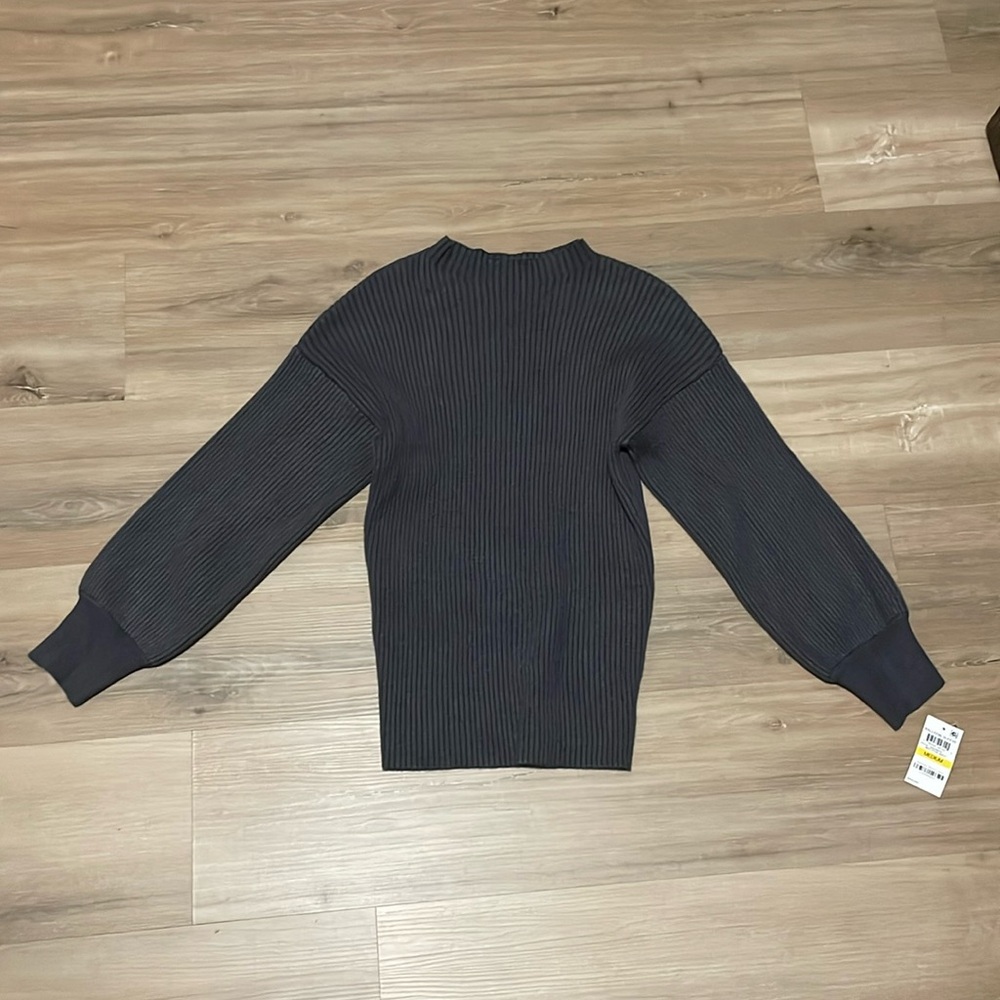 Women’s I.N.C sweater size medium